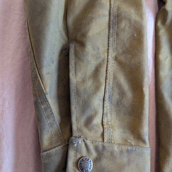 Filson Tin Cloth Chore Coat - Picture 4 of 12